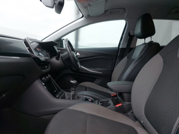 Used Vauxhall Grandland 2022 for sale - 76308931: Photo 5