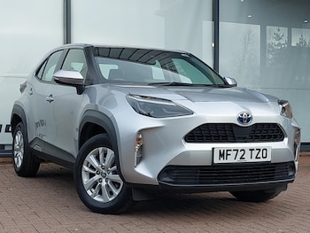 Used Toyota Yaris Cross 2022 for sale - 77047215: Photo