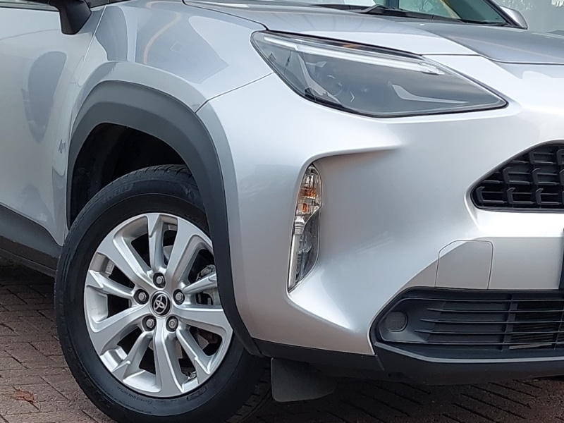 Used Toyota Yaris Cross 2022 for sale - 77047215: Photo 9