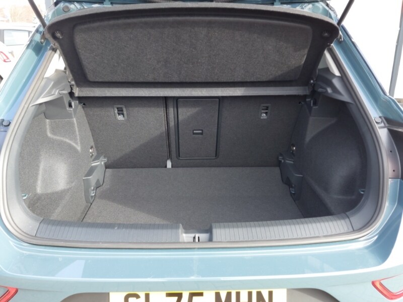 Used Volkswagen T-Roc 2025 for sale - 77606134: Photo 8