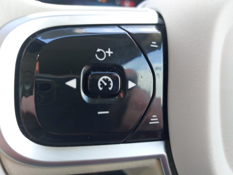 Used Volvo V60 2025 for sale - 76583556: Photo 13