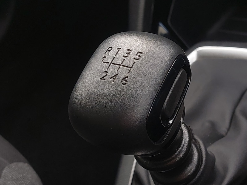 Used Peugeot 2008 2022 for sale - 76800092: Photo 12