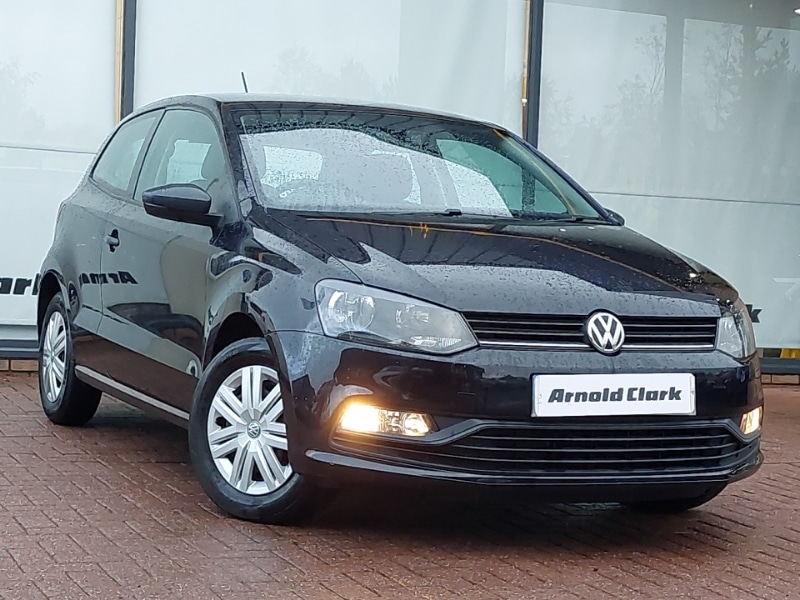 Used Volkswagen Polo 2014 for sale - 76556344: Photo 1