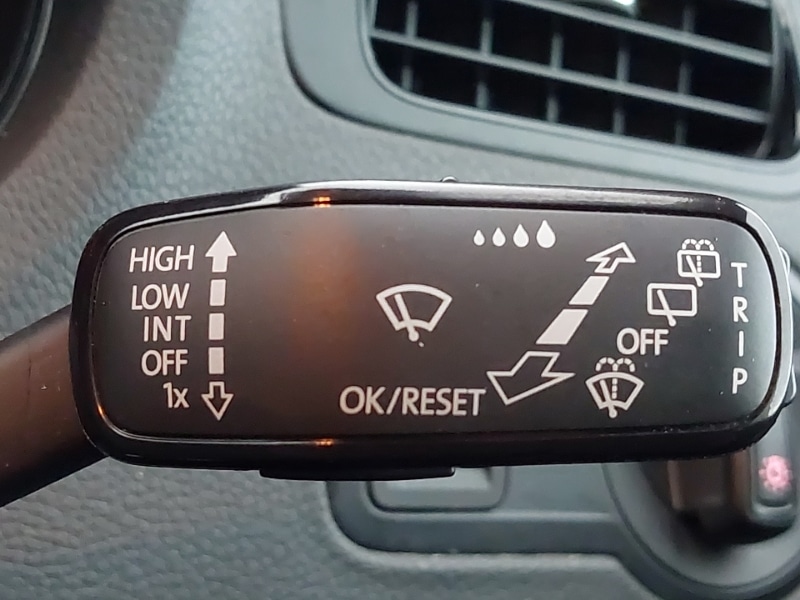 Used Volkswagen Polo 2014 for sale - 76556344: Photo 19