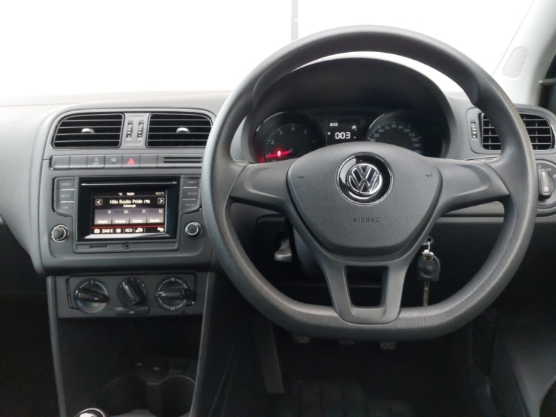 Used Volkswagen Polo 2014 for sale - 76556344: Photo 7