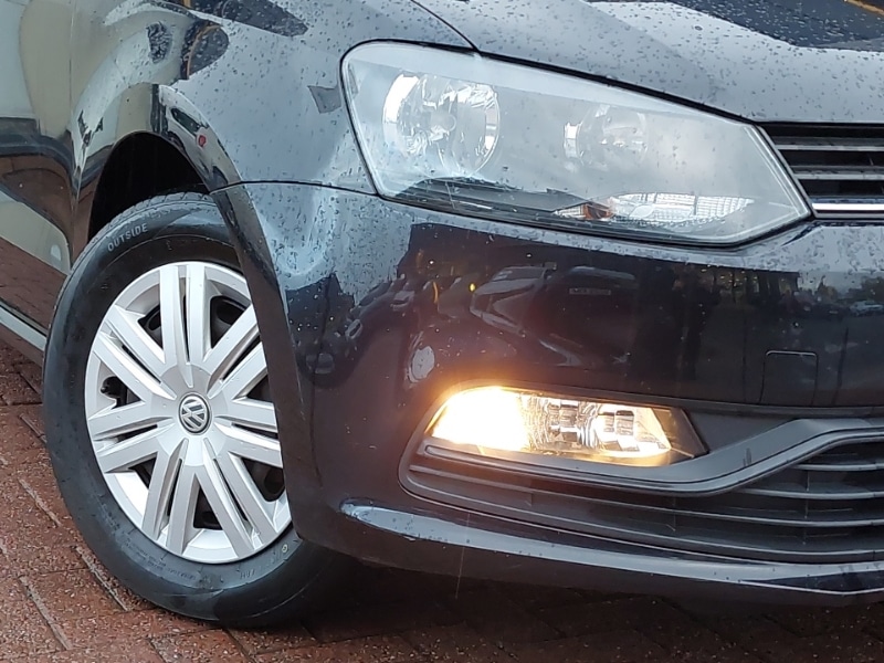 Used Volkswagen Polo 2014 for sale - 76556344: Photo 9