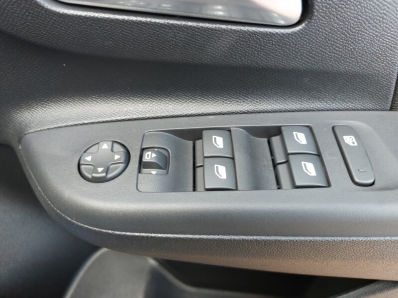 Used Vauxhall Corsa 2026 for sale - 77815542: Photo 10