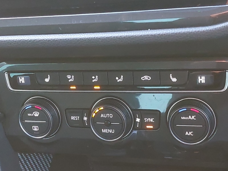 Used Volkswagen Tiguan 2018 for sale - 76911866: Photo 16