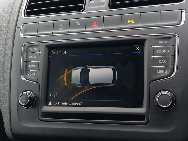 Used Volkswagen Polo 2017 for sale - 77852280: Photo 10