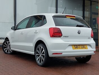 Used Volkswagen Polo 2017 for sale - 77852280: Photo