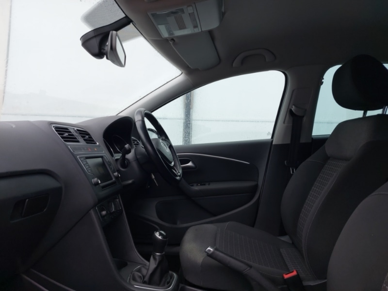 Used Volkswagen Polo 2017 for sale - 77852280: Photo 5