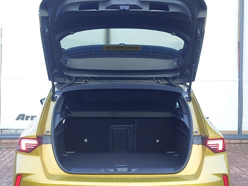 Used Vauxhall Astra 2022 for sale - 77228653: Photo 8