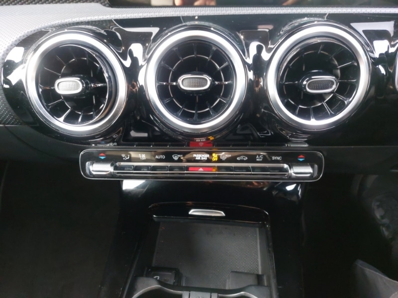 Used Mercedes-Benz A-Class 2018 for sale - 76822186: Photo 17