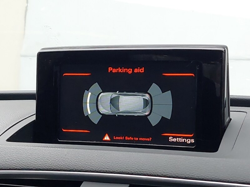 Used Audi Q3 2017 for sale - 76556349: Photo 10