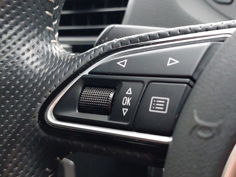 Used Audi Q3 2017 for sale - 76556349: Photo 14