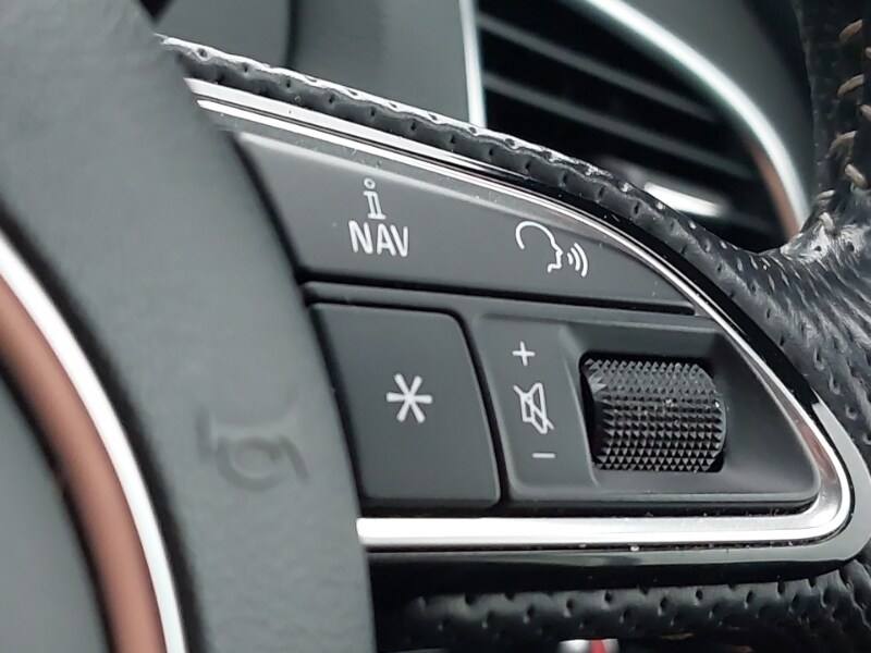 Used Audi Q3 2017 for sale - 76556349: Photo 15