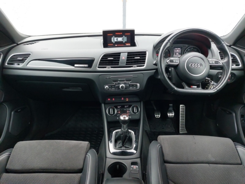 Used Audi Q3 2017 for sale - 76556349: Photo 2