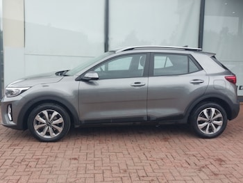Used Kia Stonic 2025 for sale - 78756845: Photo