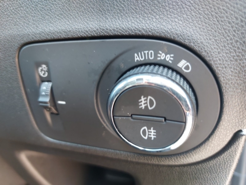 Used Vauxhall Crossland 2023 for sale - 77885741: Photo 11