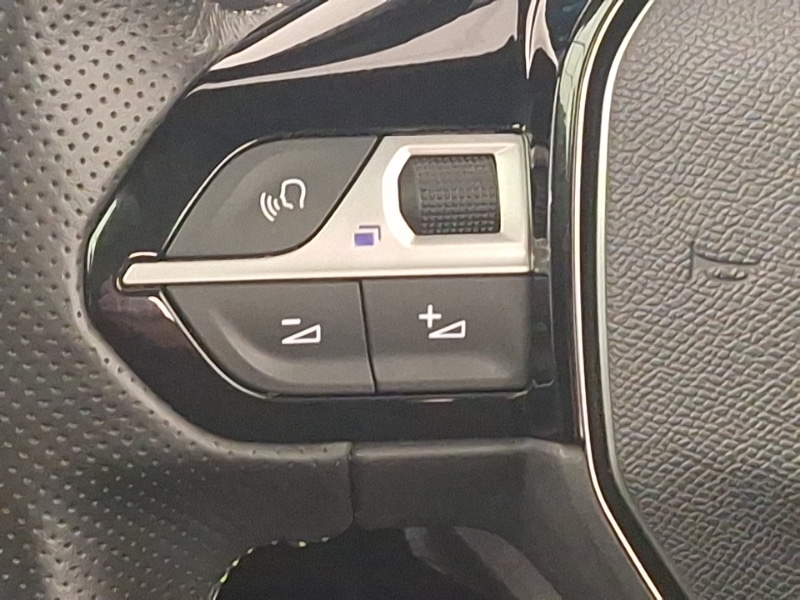 Used Peugeot 2008 2020 for sale - 76983092: Photo 10