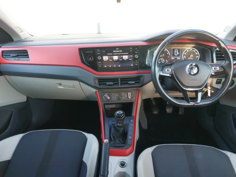 Used Volkswagen Polo 2018 for sale - 77228785: Photo 2