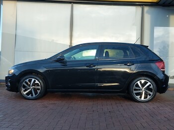 Used Volkswagen Polo 2018 for sale - 77228785: Photo
