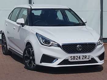 2024 - 1.5 VTi-TECH Exclusive 5dr [Navigation]