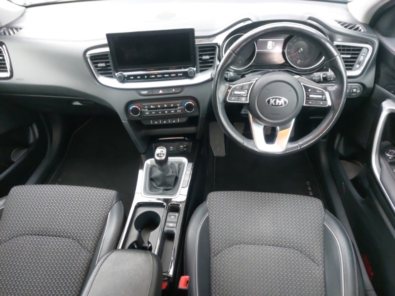 Used Kia XCeed 2020 for sale - 76498144: Photo 2