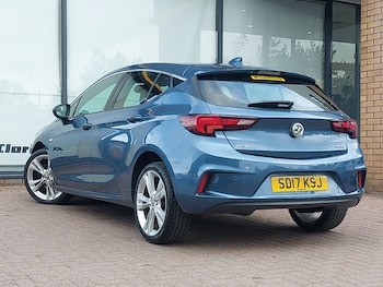 Used Vauxhall Astra 2017 for sale - 76213599: Photo