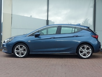 Used Vauxhall Astra 2017 for sale - 76213599: Photo