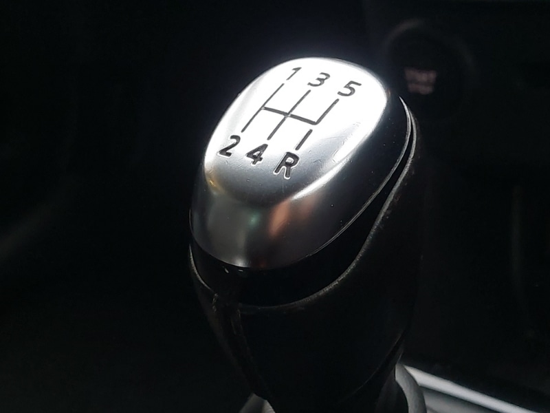 Used Renault Clio 2019 for sale - 76846829: Photo 12