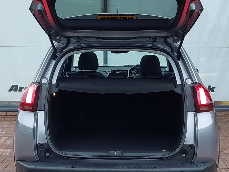 Used Peugeot 2008 2019 for sale - 76771345: Photo 8