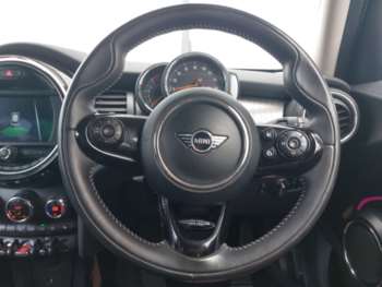 Used MINI Hatch 2019 for sale - 74919708: Photo