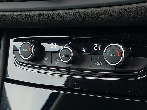 Used Vauxhall Grandland 2023 for sale - 76311623: Photo 11