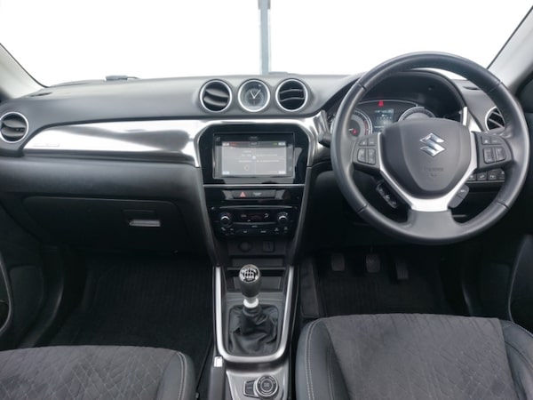 Used Suzuki Vitara 2021 for sale - 76208176: Photo 2