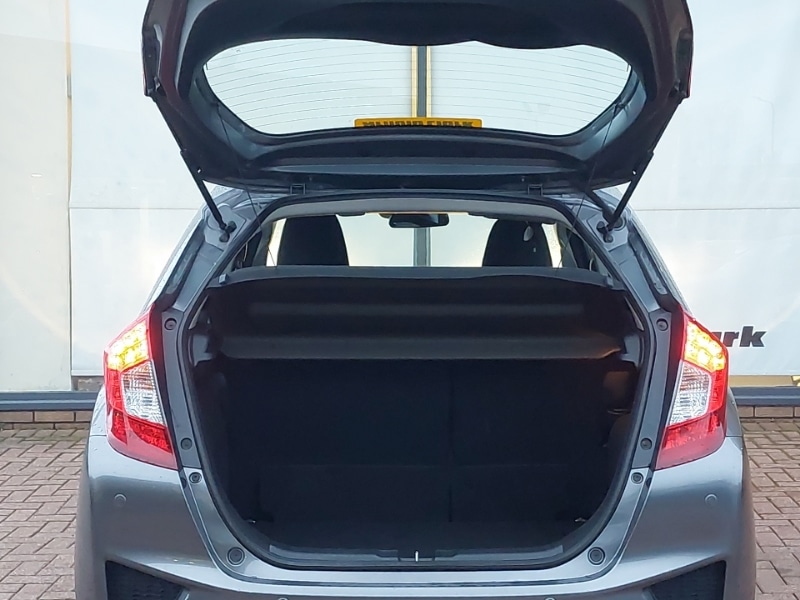 Used Honda Jazz 2017 for sale - 77656815: Photo 8