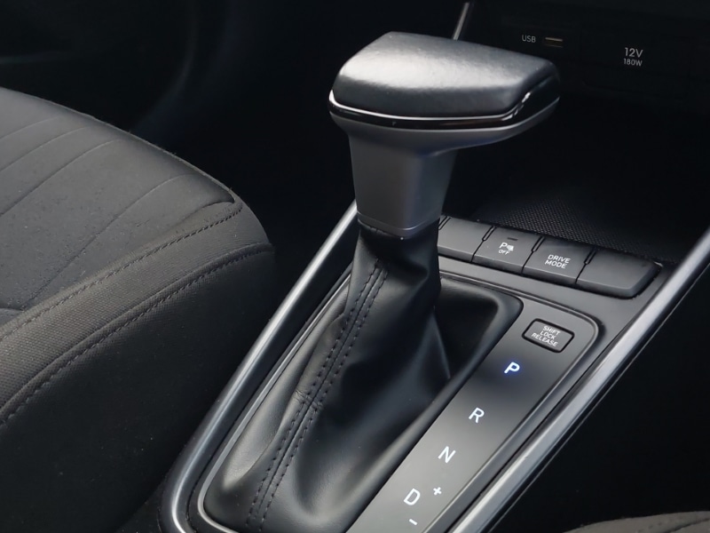 Used Hyundai BAYON 2023 for sale - 77047219: Photo 14