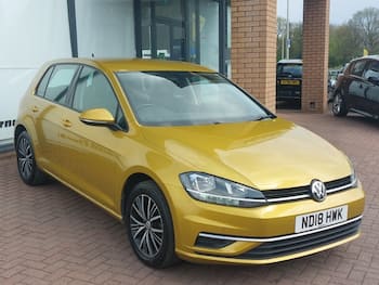 Used Volkswagen Golf 2018 for sale - 79647722: Photo