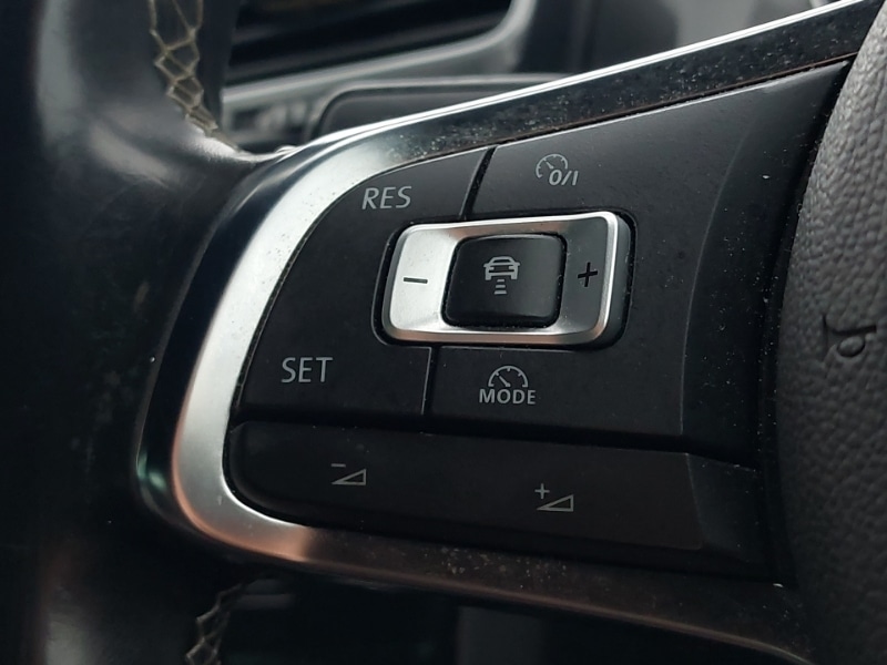 Used Volkswagen Golf 2015 for sale - 77503008: Photo 14