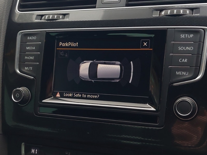 Used Volkswagen Golf 2015 for sale - 77503008: Photo 17