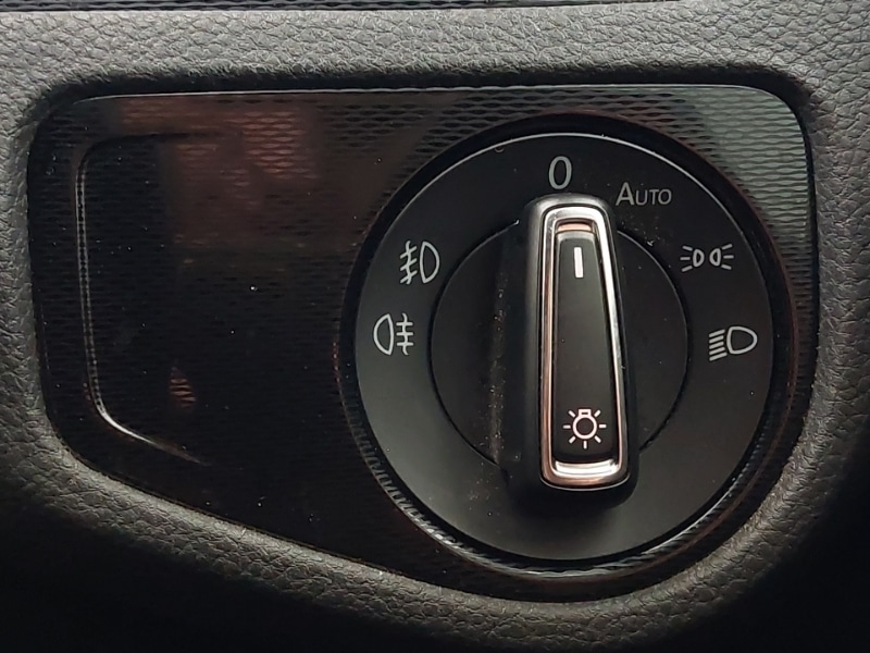 Used Volkswagen Golf 2015 for sale - 77503008: Photo 18