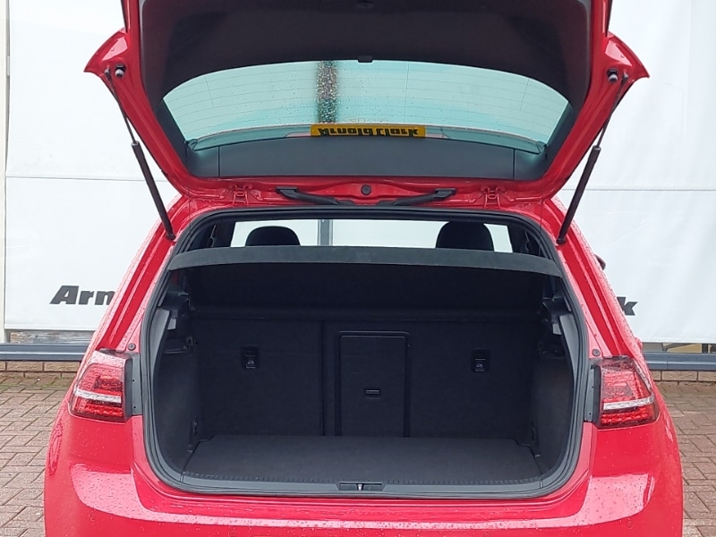 Used Volkswagen Golf 2015 for sale - 77503008: Photo 8