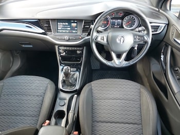 Used Vauxhall Astra 2016 for sale - 75691610: Photo