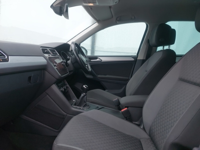 Used Volkswagen Tiguan 2019 for sale - 76052821: Photo 5