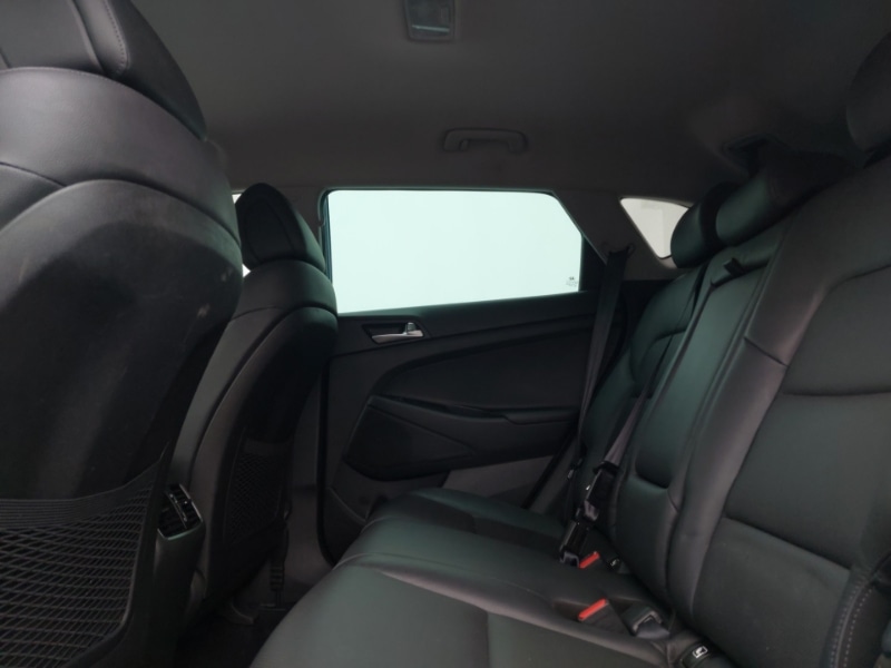 Used Hyundai TUCSON 2017 for sale - 76624361: Photo 6