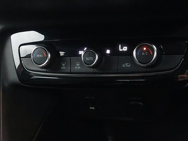 Used Vauxhall Corsa 2022 for sale - 76165880: Photo 11