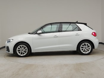 Used Audi A1 2023 for sale - 77689812: Photo