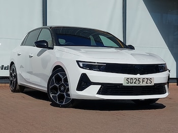2025 - 1.2 Turbo 130 Ultimate 5dr Auto