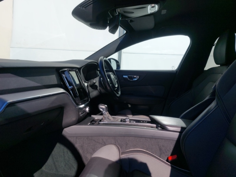 Used Volvo V60 2020 for sale - 76160422: Photo 5