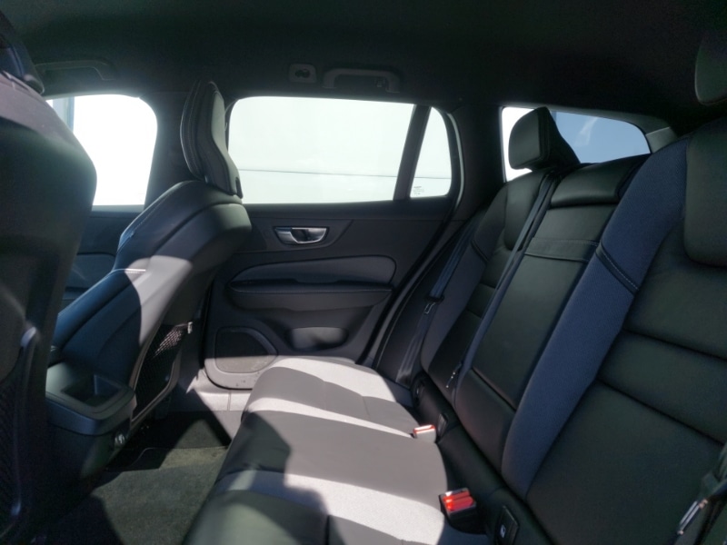 Used Volvo V60 2020 for sale - 76160422: Photo 6